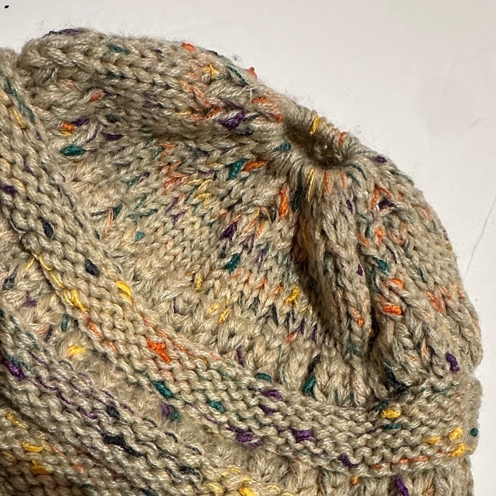 C.C Knit Beanie messy bun/ponytail - Speckled Tan hat - Picture 3 of 6